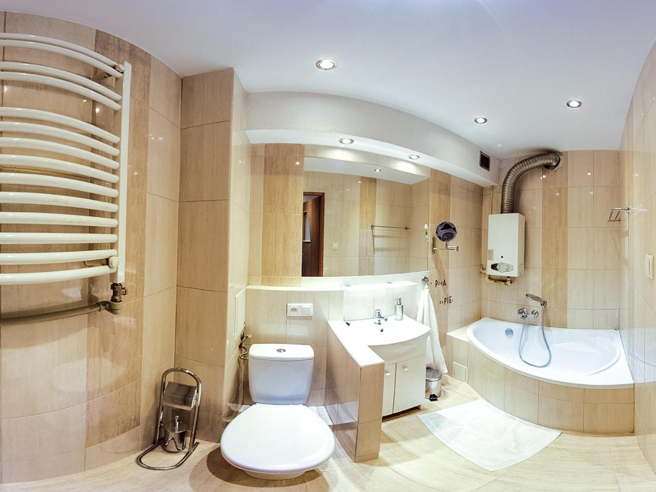 Batory Apartament Chorzow Ngoại thất bức ảnh
